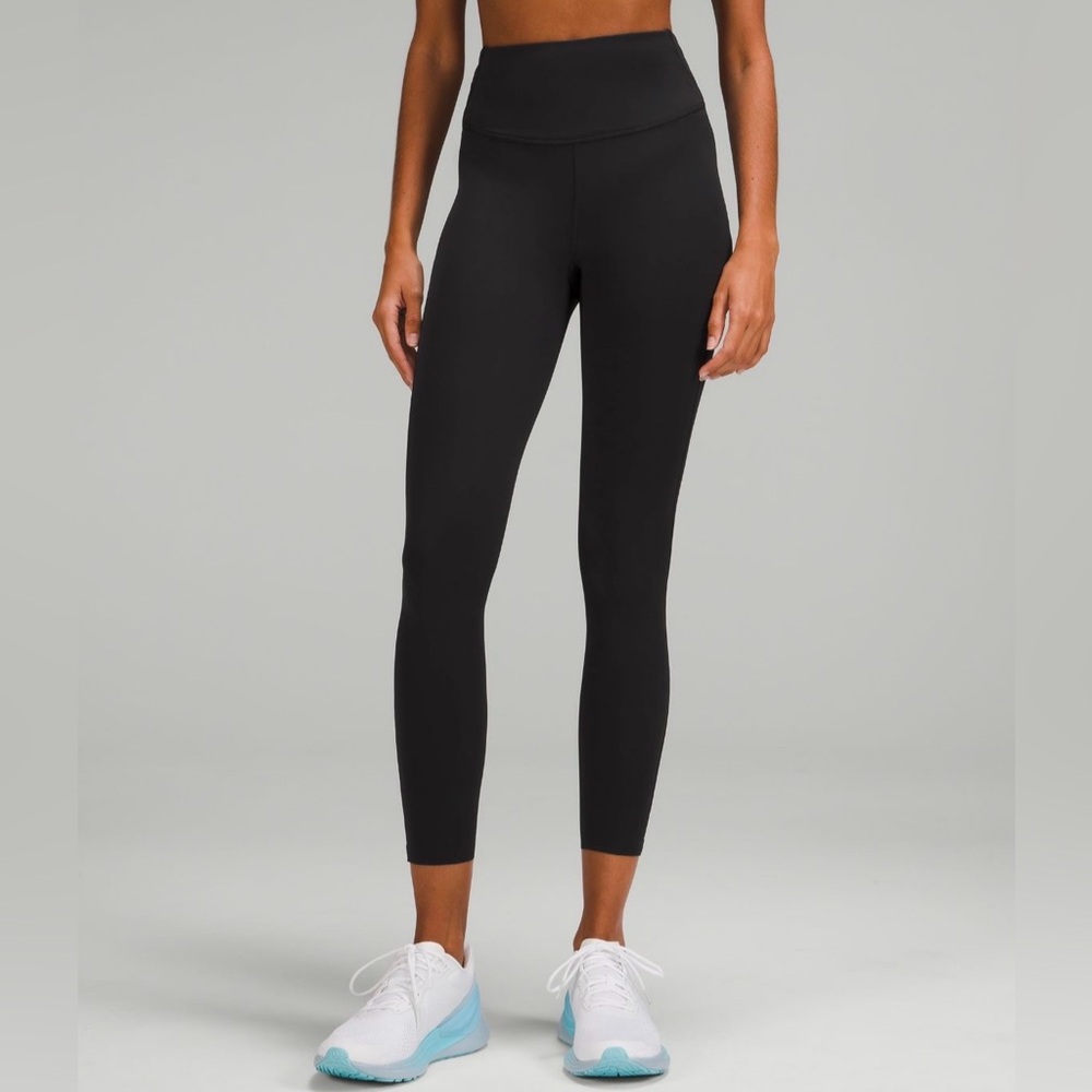 Lululemon Base Pace High-Rise Tight 25”